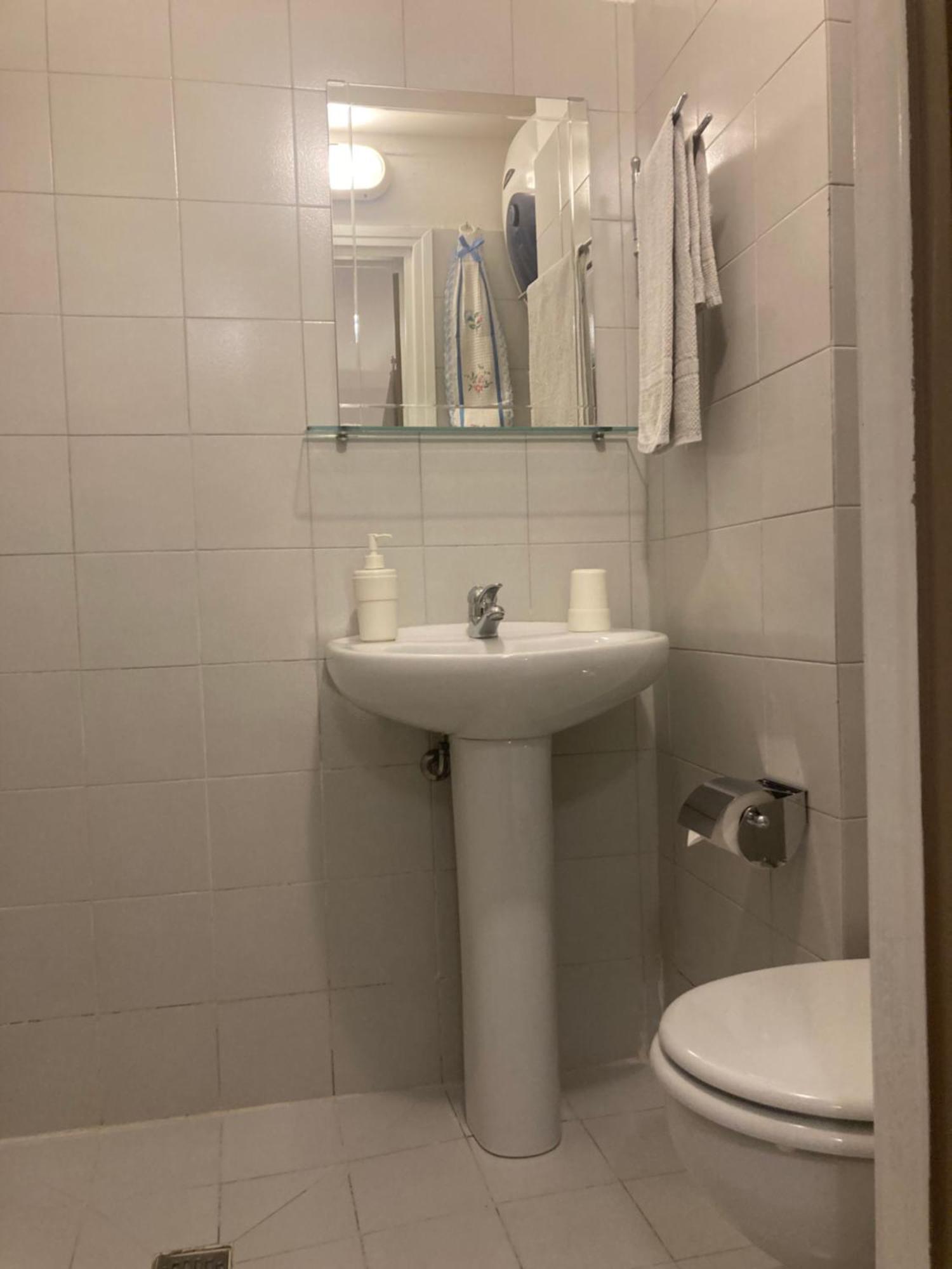 Piccolo Monolocale A Due Passi Da Piazza Maggiore Apartment Bologna Bagian luar foto